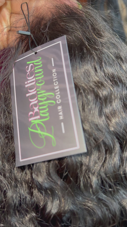 Water wave 13 x 4 HD lace frontal unit